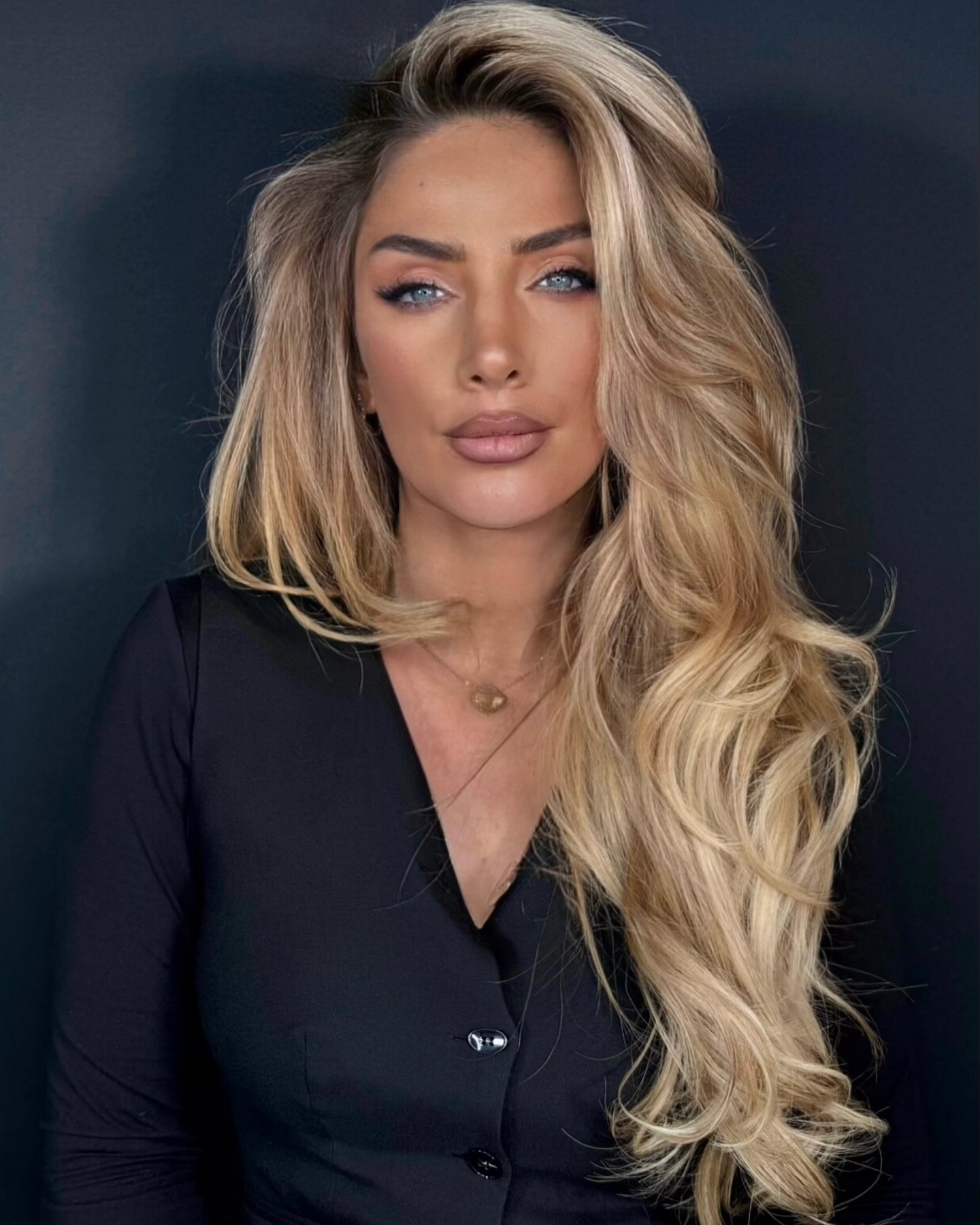 Frisuren und Stylings